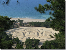 Kanei-tsuho Zenigata Sand Sculpture Japan Kagawa