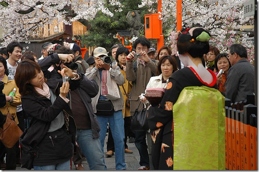 Kyoto Toursits Geisha